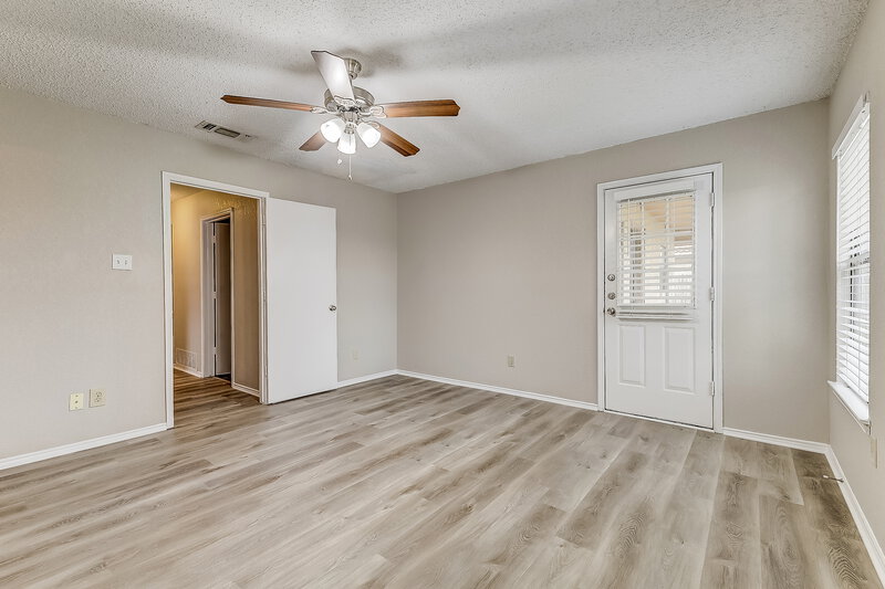 2,060/Mo, 1228 Nelson Pl Burleson, TX 76028 Main Bedroom View 2