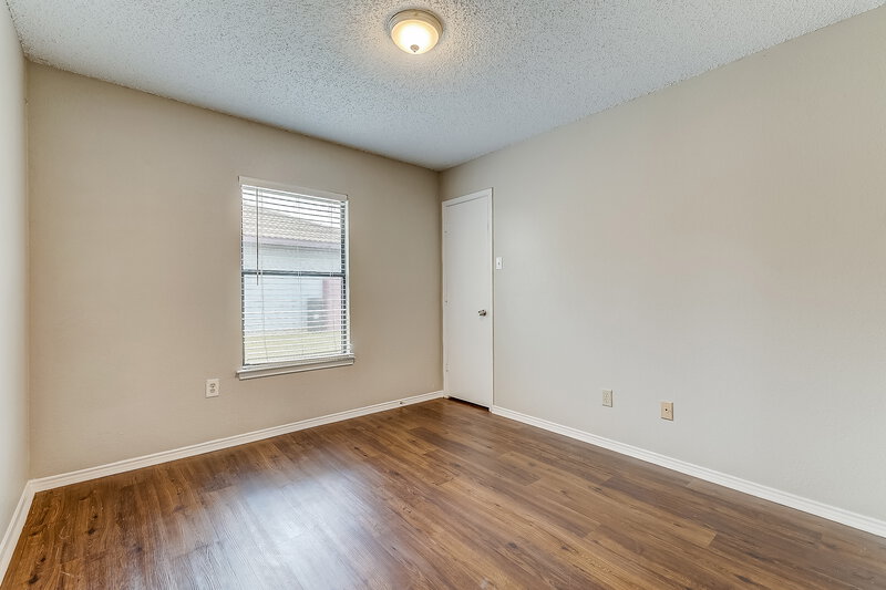 2,060/Mo, 1228 Nelson Pl Burleson, TX 76028 Bedroom View 2