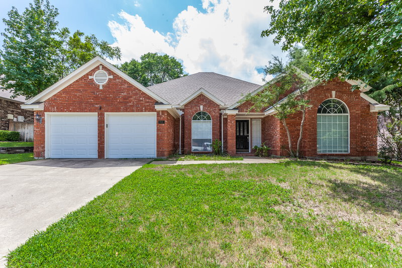 0/Mo, 811 Rolling View Ct Highland Village, TX 75077 External View