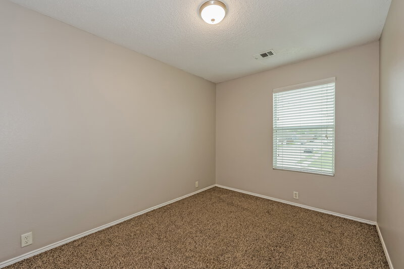 1,860/Mo, 9722 Michelle Dr Dallas, TX 75217 Bedroom View