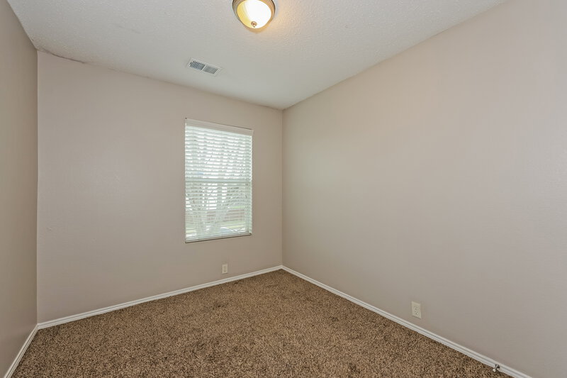 1,860/Mo, 9722 Michelle Dr Dallas, TX 75217 Bedroom View 2