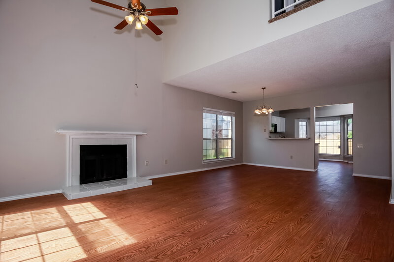 3,000/Mo, 421 Lookout Mountain Trl Mesquite, TX 75149 Living Room View 2