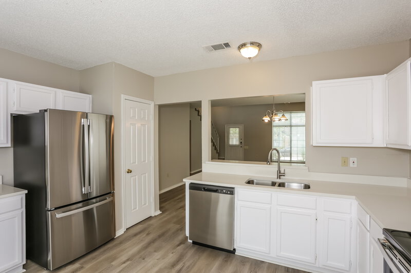 2,450/Mo, 421 Lookout Mountain Trl Mesquite, TX 75149 Kitchen View 2