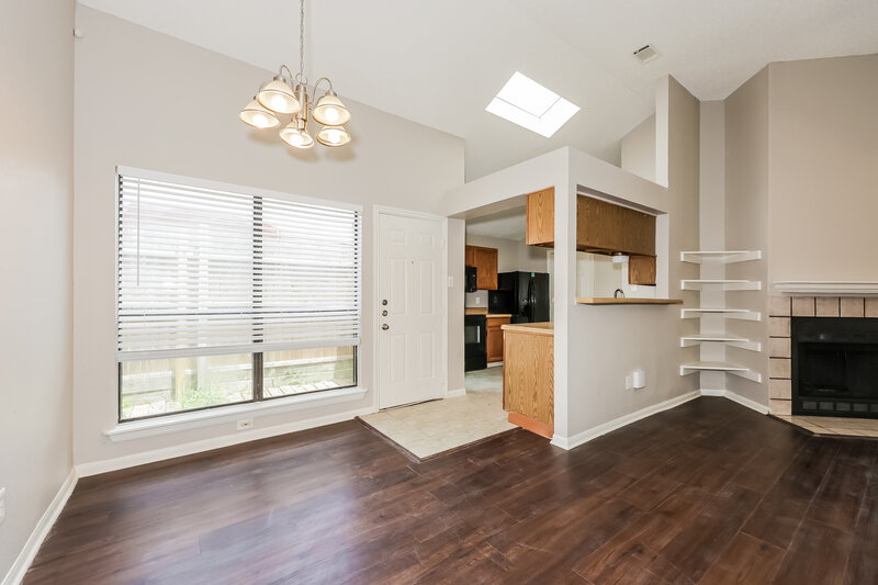 1,825/Mo, 4747 Poppy Dr E Fort Worth, TX 76137 Dining Room View