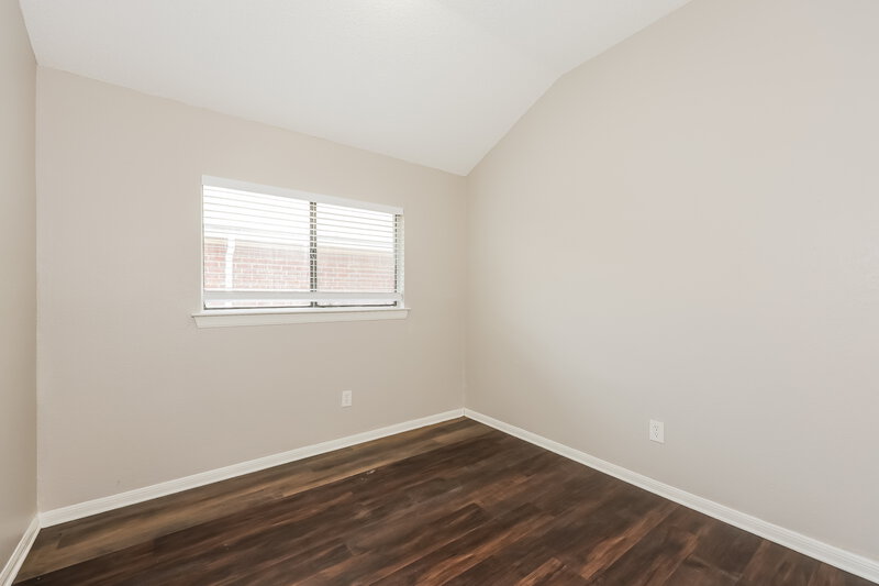 1,825/Mo, 4747 Poppy Dr E Fort Worth, TX 76137 Bedroom View 2