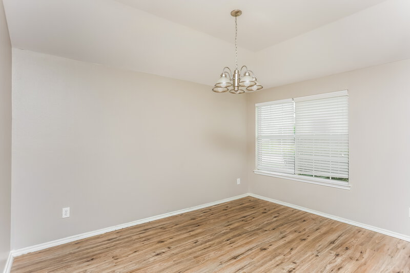 2,390/Mo, 1841 Sierra Trl Lancaster, TX 75146 Dining Room View