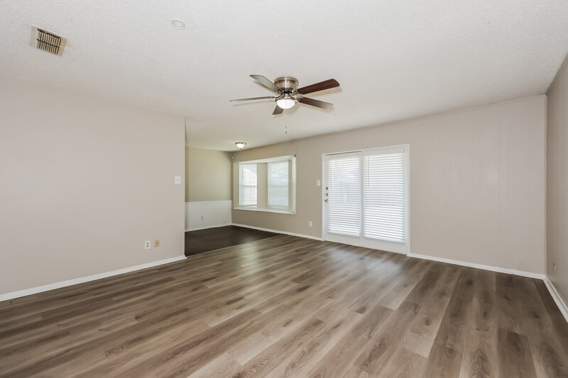 1,975/Mo, 6053 Herschel Dr Watauga, TX 76148 Living Room View 3