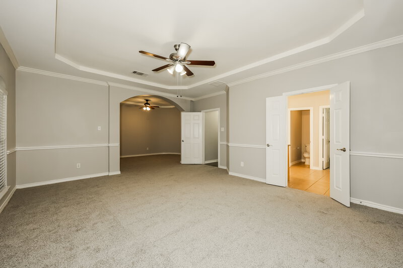 3,100/Mo, 301 Cold Water Dr Desoto, TX 75115 Main Bedroom View 2