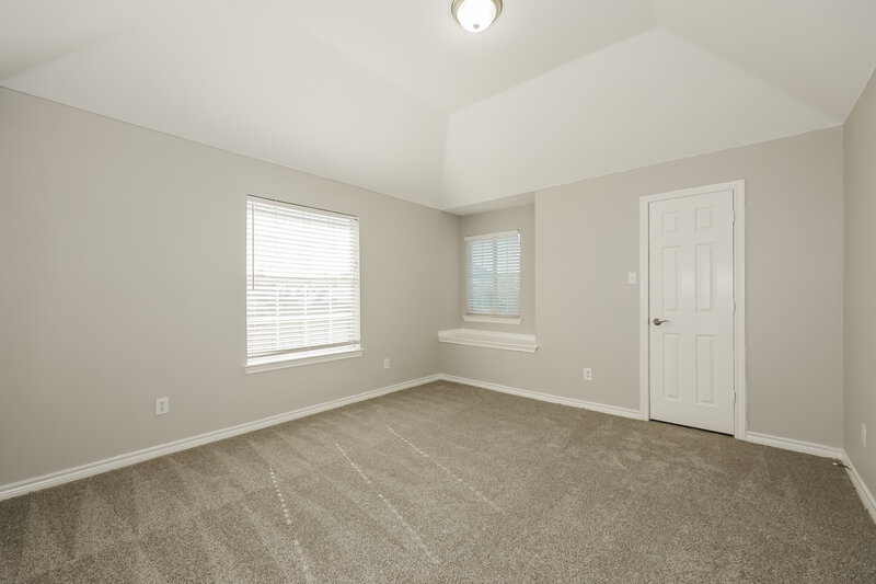 3,100/Mo, 301 Cold Water Dr Desoto, TX 75115 Bedroom View 2