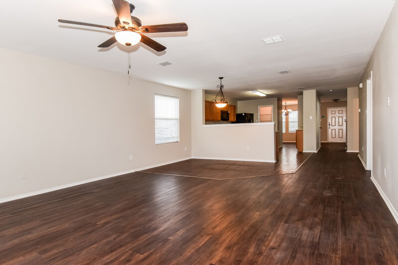 4,365/Mo, 1717 Terrell Dr Allen, TX 75002 Living Room View 3