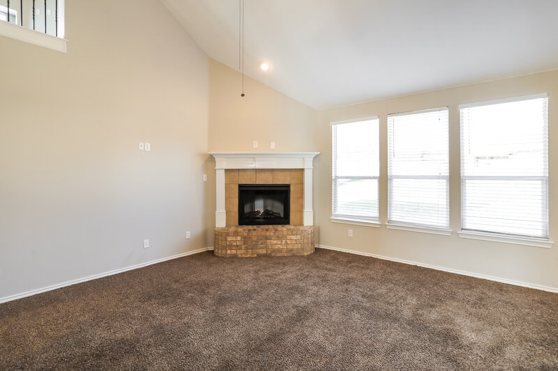 2,500/Mo, 8645 Glenburne Dr Fort Worth, TX 76131 Living Room View