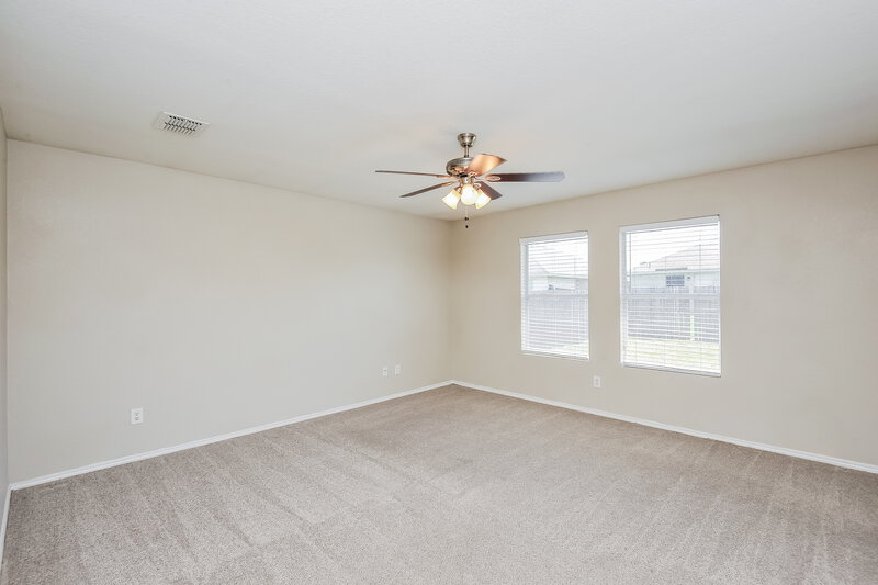 1,985/Mo, 1508 Queens Brook Ln Fort Worth, TX 76140 Main Bedroom View