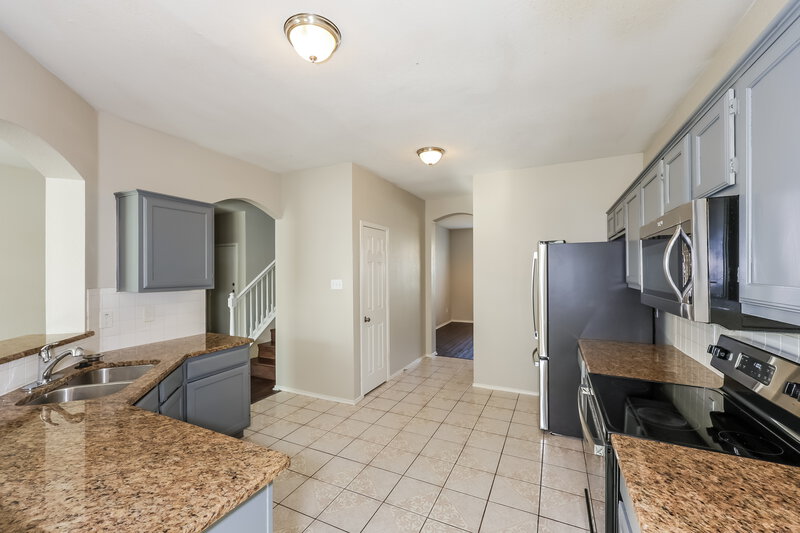 2,420/Mo, 8416 Prairie Rose Ln Fort Worth, TX 76123 Kitchen View 2