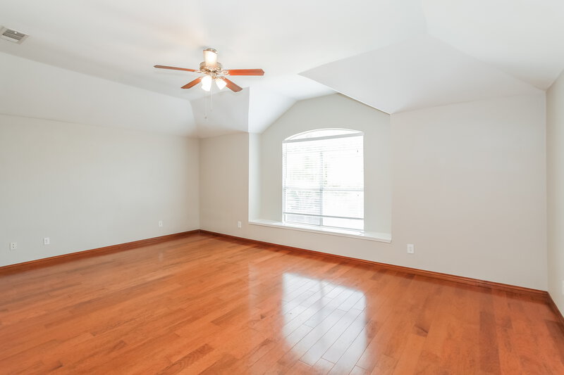 3,080/Mo, 1709 Creekpoint Dr Lewisville, TX 75067 Main Bedroom View