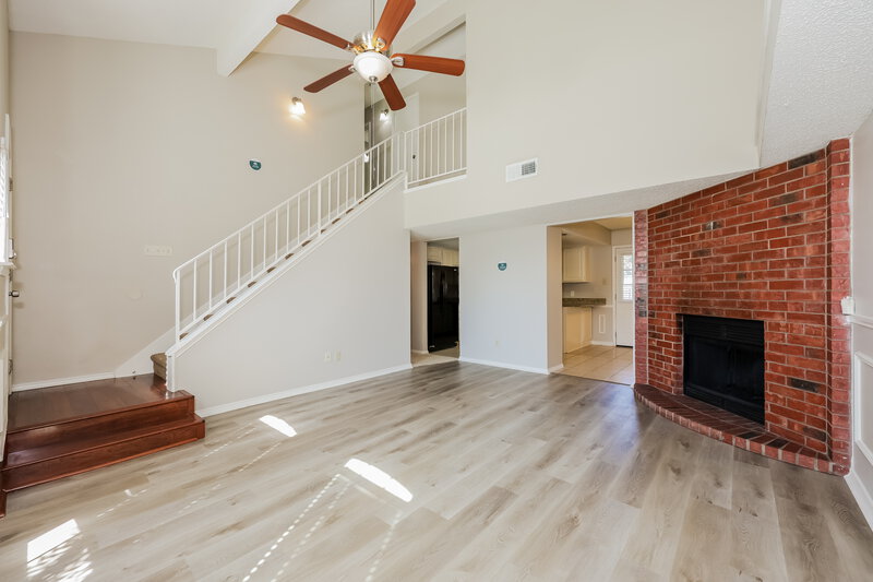 2,325/Mo, 1012 Canary Ln Mansfield, TX 76063 Living Room View