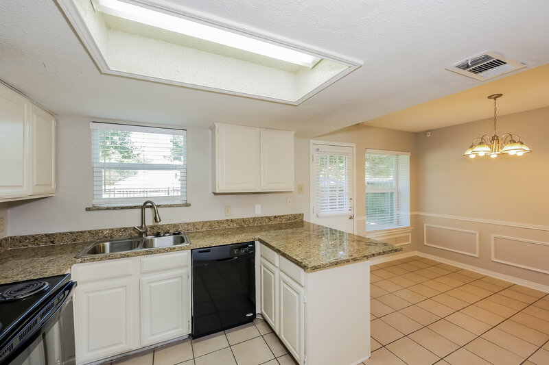 2,325/Mo, 1012 Canary Ln Mansfield, TX 76063 Kitchen View 2