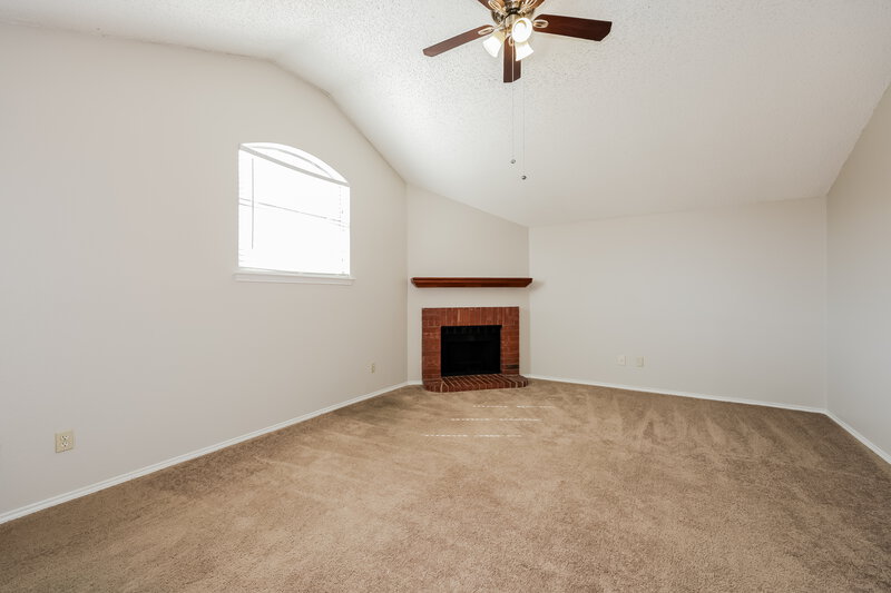 2,325/Mo, 1012 Canary Ln Mansfield, TX 76063 Bedroom View 2
