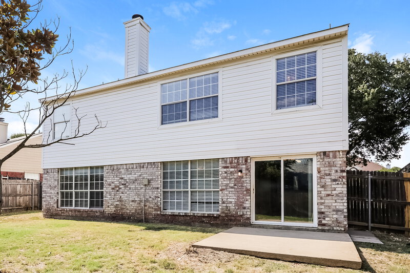 2,505/Mo, 3229 Kathy Ln Fort Worth, TX 76123 Rear View