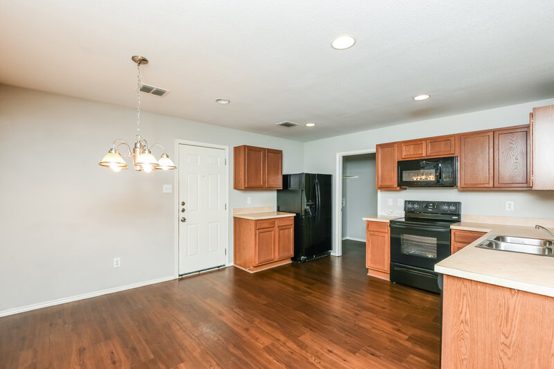 1,810/Mo, 16904 Fenwick Ct Justin, TX 76247 Dining Room View