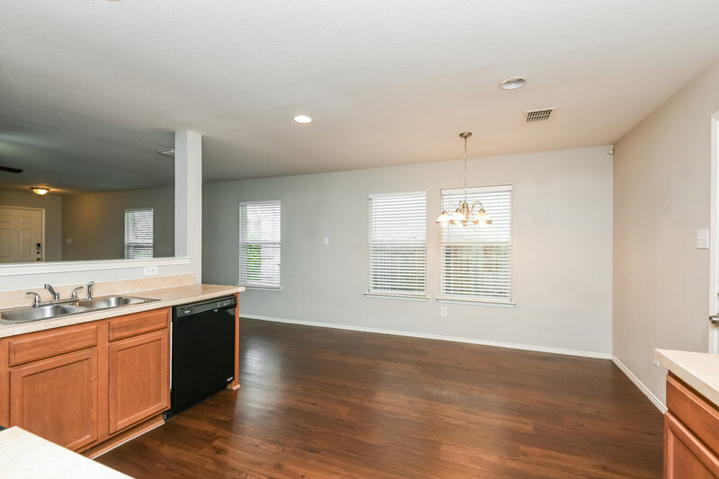 1,810/Mo, 16904 Fenwick Ct Justin, TX 76247 Kitchen View 2