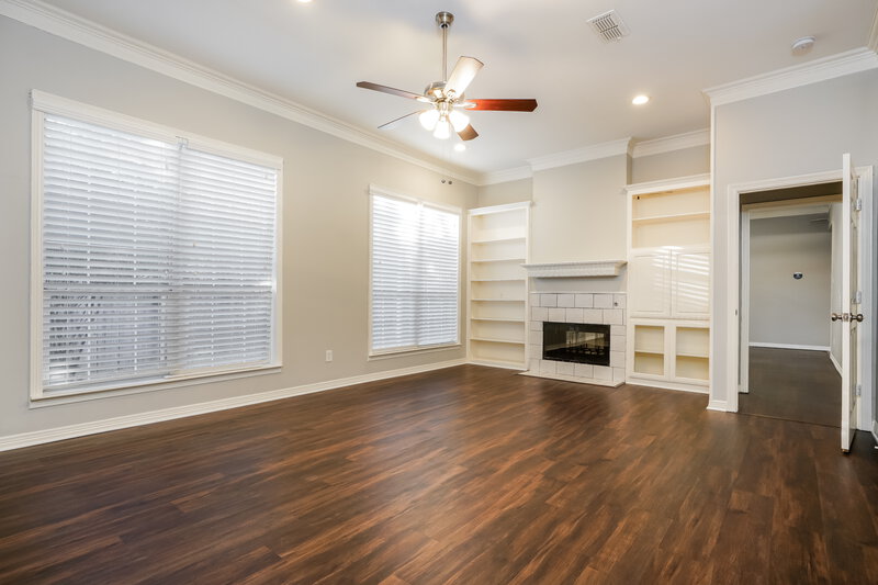 2,705/Mo, 4004 Morris Ln Arlington, TX 76016 Main Bedroom View