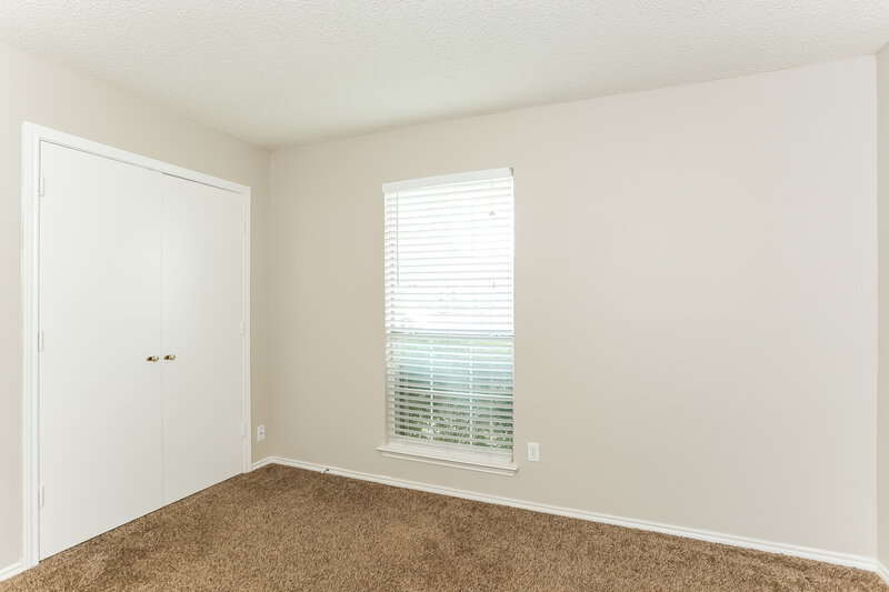 2,065/Mo, 616 Cresent Dr Desoto, TX 75115 Bedroom View 3