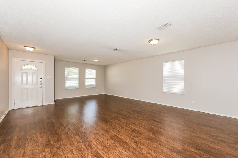 3,125/Mo, 2956 Santa Sabina Dr Grand Prairie, TX 75052 Family Room View