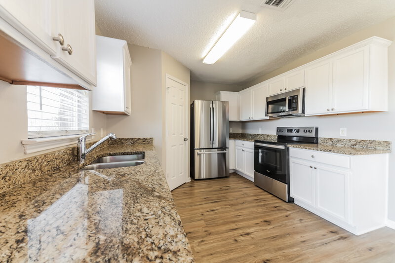 2,655/Mo, 7107 Dublin Ct Arlington, TX 76002 Kitchen View