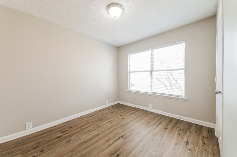 2,655/Mo, 7107 Dublin Ct Arlington, TX 76002 Bedroom View 3