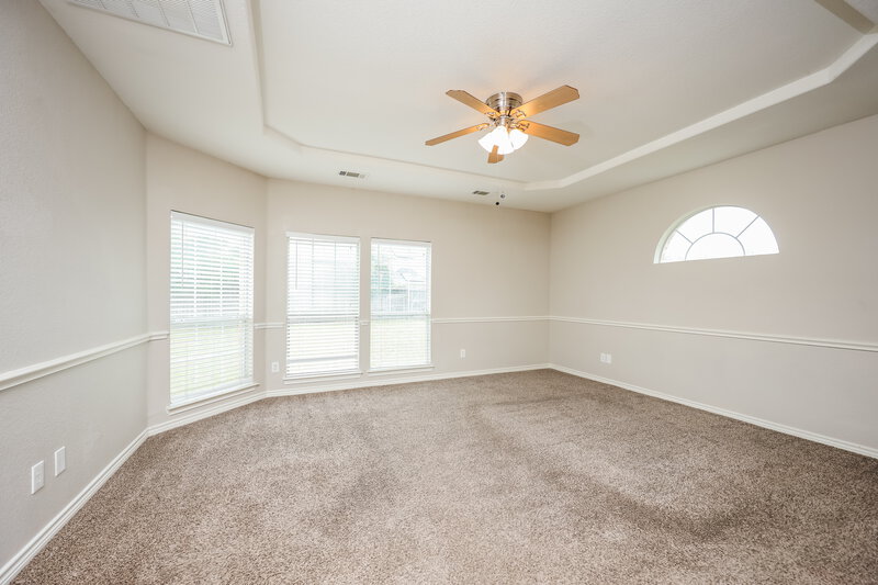 3,800/Mo, 100 Silverwood Dr Mansfield, TX 76063 Main Bedroom View