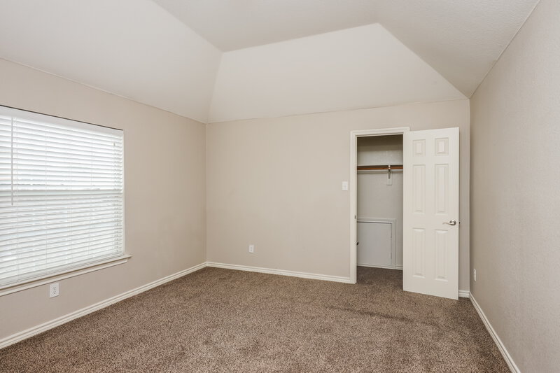 3,800/Mo, 100 Silverwood Dr Mansfield, TX 76063 Bedroom View