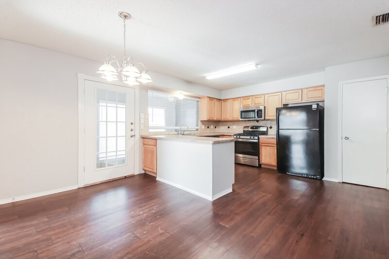 2,305/Mo, 2021 Glenbrook Meadows Dr Garland, TX 75040 Dining Room View