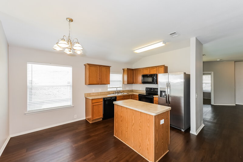 2,480/Mo, 1612 Desperado Rd Fort Worth, TX 76131 Kitchen View