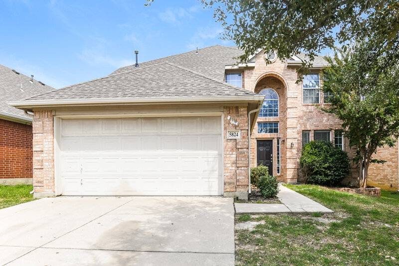 2,265/Mo, 5824 Fathom Dr Fort Worth, TX 76135 External View