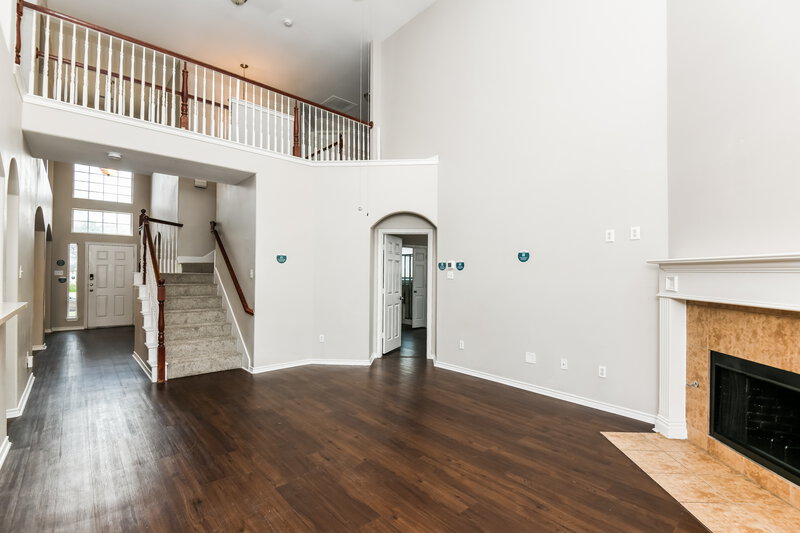 2,265/Mo, 5824 Fathom Dr Fort Worth, TX 76135 Living Room View