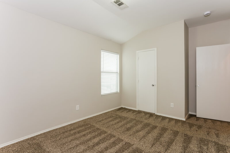 2,385/Mo, 808 Forest Grove Ln Crowley, TX 76036 Bedroom View
