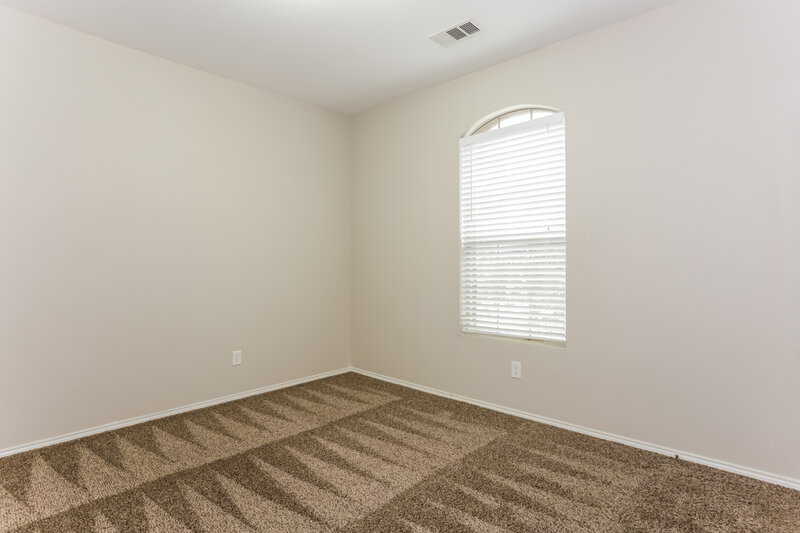2,385/Mo, 808 Forest Grove Ln Crowley, TX 76036 Bedroom View 2