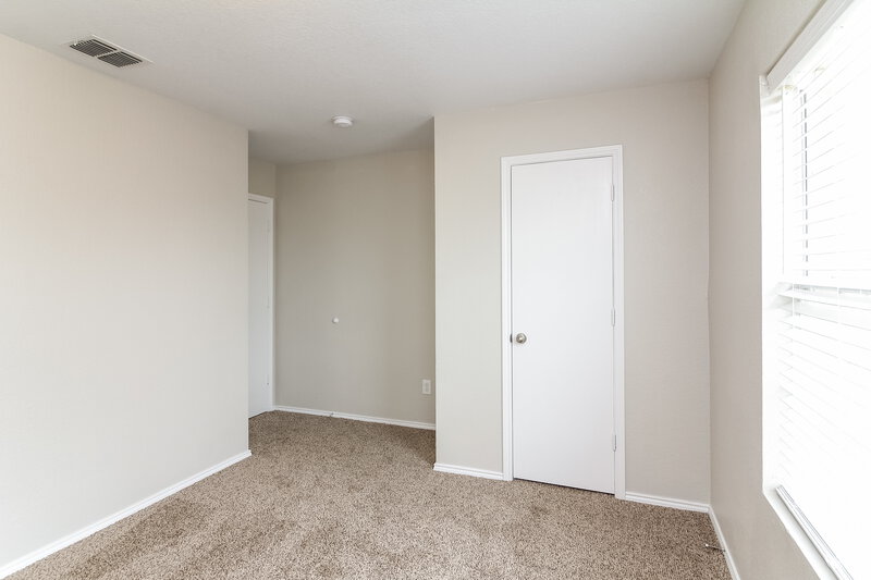 2,195/Mo, 1601 Kings Glen Ln Fort Worth, TX 76140 Bedroom View 2