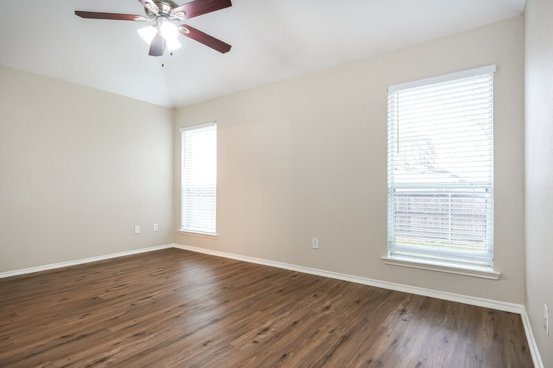 1,850/Mo, 6552 Manitoba St Fort Worth, TX 76179 Primary Bedroom View