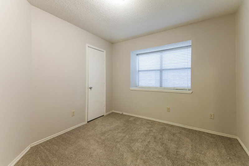 1,995/Mo, 3702 Knights Bridge Dr Rowlett, TX 75088 Bedroom View