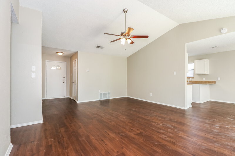 2,190/Mo, 6516 Highview Ter Watauga, TX 76148 Living Room View 2