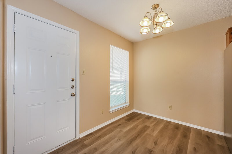 2,225/Mo, 1125 Hidden Creek Dr Mansfield, TX 76063 Dining Room View