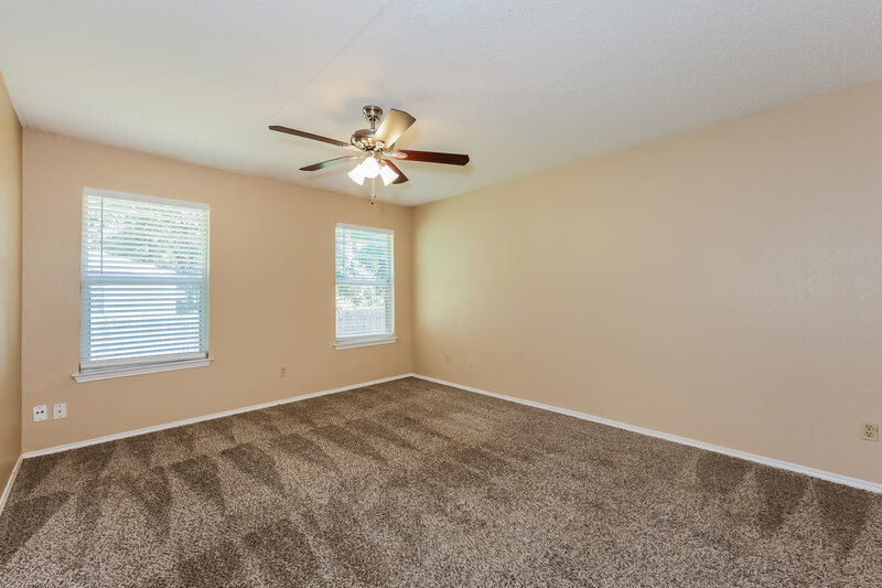 2,225/Mo, 1125 Hidden Creek Dr Mansfield, TX 76063 Main Bedroom View