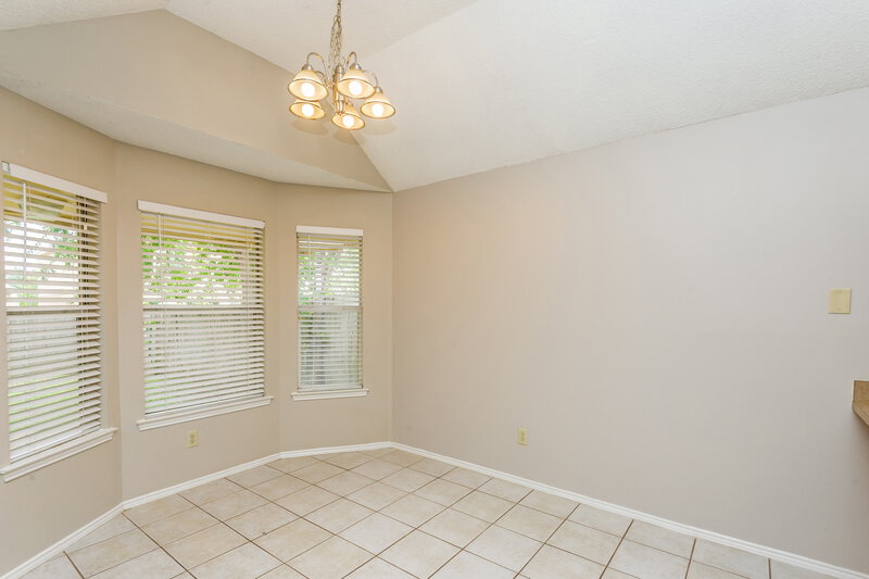 2,115/Mo, 6312 S Chesterfield Dr Fort Worth, TX 76179 Dining Room View