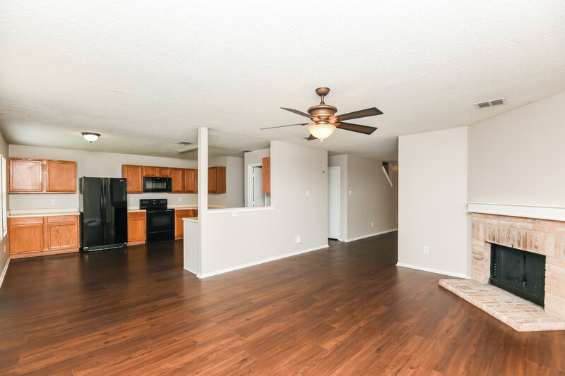 2,395/Mo, 8773 Garden Springs Dr Fort Worth, TX 76123 Living Room View