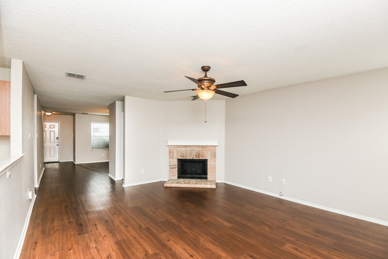 2,395/Mo, 8773 Garden Springs Dr Fort Worth, TX 76123 Living Room View 3