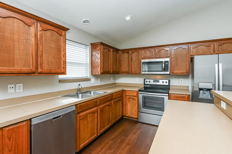 1,955/Mo, 1144 Browntop St Crowley, TX 76036 Kitchen View 3