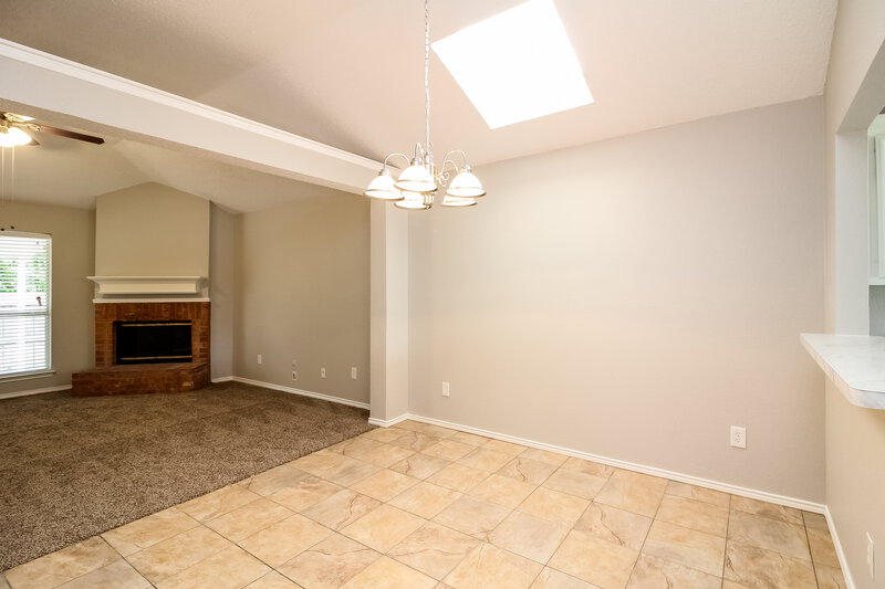 2,125/Mo, 5604 Northstar Ln Arlington, TX 76017 Dining Roomlarge View