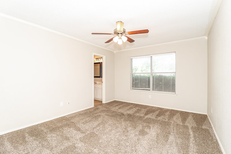 2,190/Mo, 5604 Northstar Ln Arlington, TX 76017 Main Bedroom View