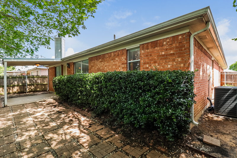 2,190/Mo, 5604 Northstar Ln Arlington, TX 76017 Rear View